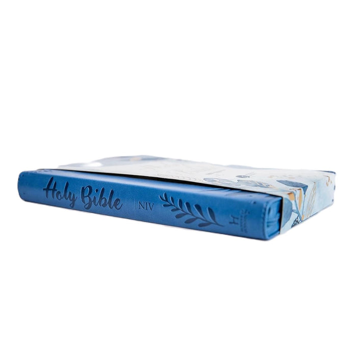 NIV Larger Print Blue Soft-tone Zip Case Bible - British Text, by New International Version