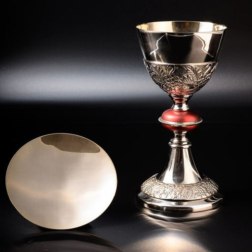 Church Chalice Chalice and Paten Gold & Silver Nickel Plated 24cm high, Chalice holds 12fl oz
